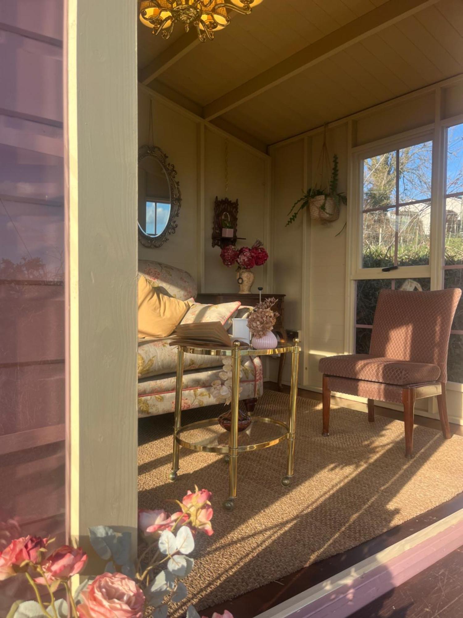 The Pink Cottage Upstairs Suite & Garden Summer Room Whitehead Extérieur photo