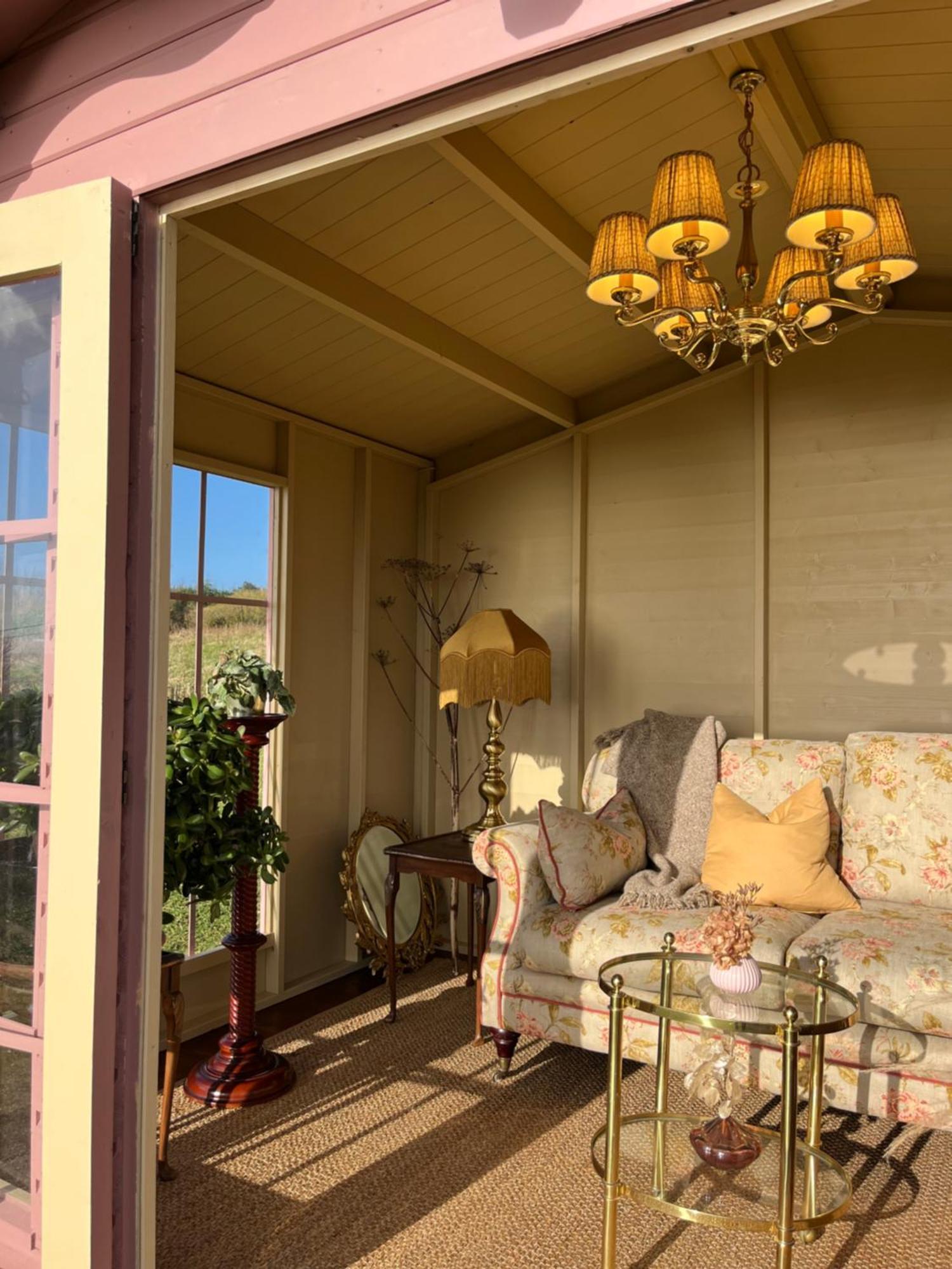 The Pink Cottage Upstairs Suite & Garden Summer Room Whitehead Extérieur photo